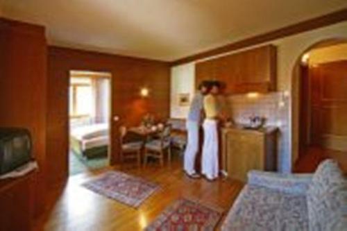 Hotel Garni Sunnleit'N Monguelfo-Tesido / Welsberg-Taisten Esterno foto